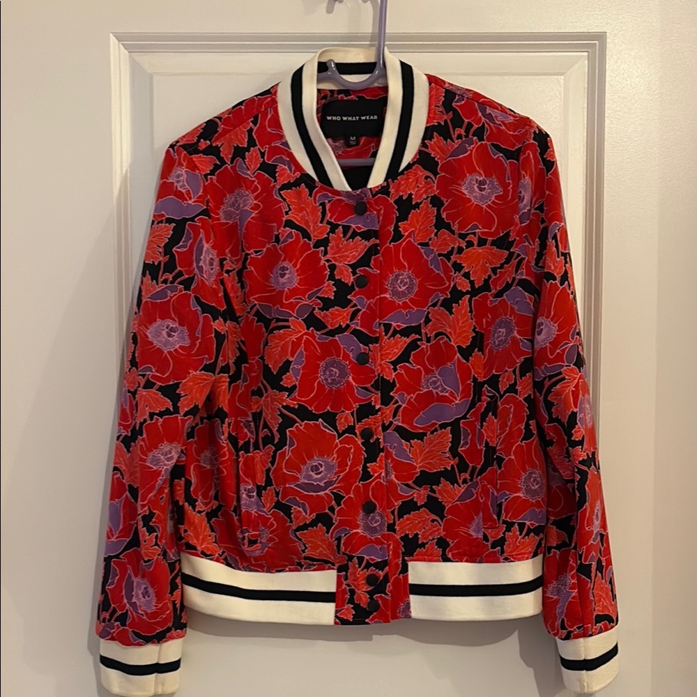 Who What Wear for Target floral printed bomber jacket. Medium.